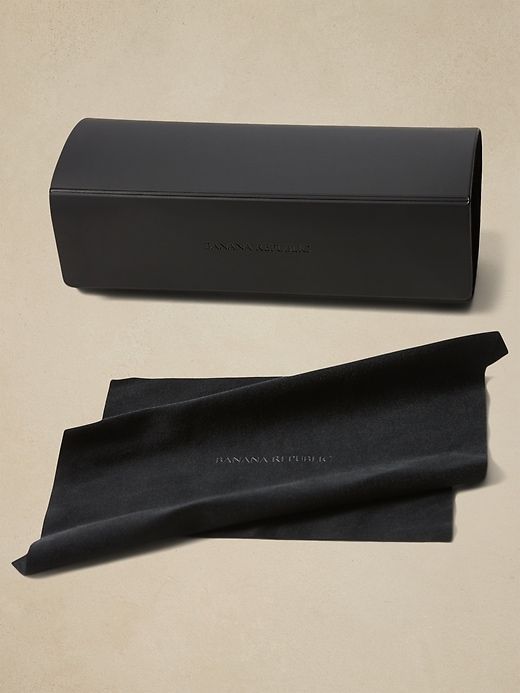 Walter Sunglasses sold by GAP product image thumbnail 3