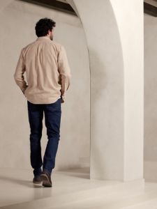 Slim World Traveler Jean sold by GAP