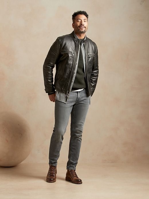 Tapered LUXE Traveler Jean sold by Banana Republic