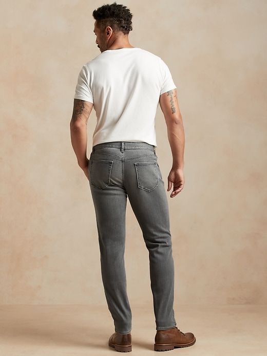 Tapered LUXE Traveler Jean sold by Banana Republic product image thumbnail 3