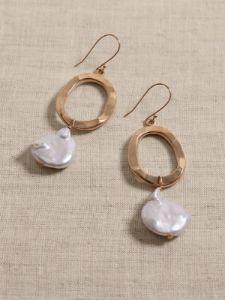 Sabara Pearl Earrings | Aureus + Argent sold by Banana Republic