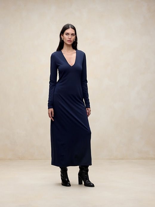 Lola Jersey Maxi Dress sold by Banana Republic product image thumbnail 5