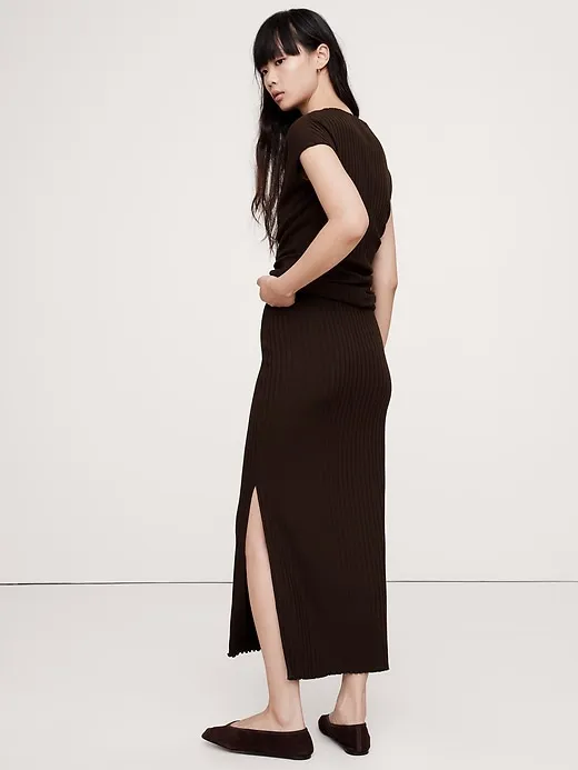 Wide Ribbed Knit Maxi Skirt sold by Banana Republic product image thumbnail 2