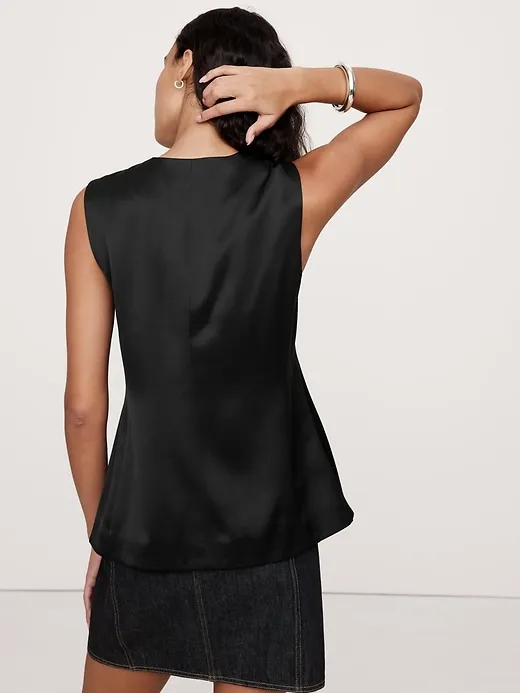 Italian Satin Long Vest sold by Banana Republic product image thumbnail 2