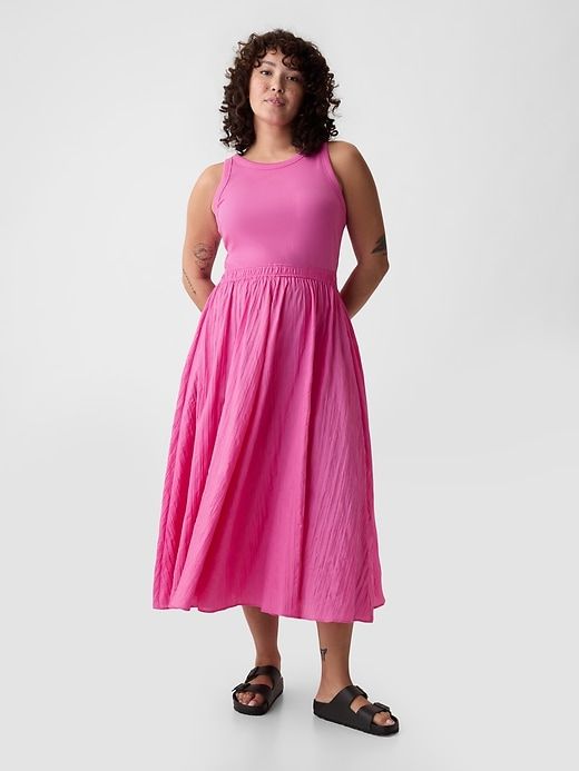 Textured Crinkle Midi Dress sold by GAP product image thumbnail 5