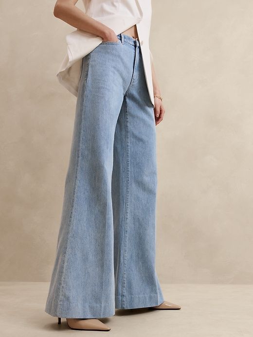 The Wide-Leg Trouser Jean sold by Banana Republic product image thumbnail 3