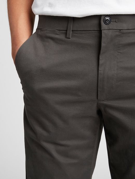 Modern Khakis in Relaxed Fit with GapFlex sold by GAP product image thumbnail 4