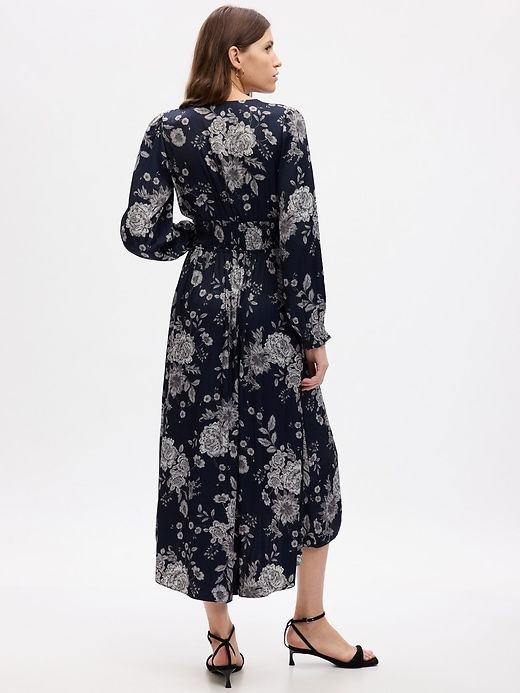Smocked Floral Maxi Dress sold by GAP product image thumbnail 3