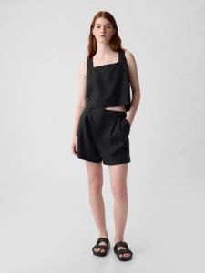 Linen-Blend Button-Back Cropped Tank Top sold by GAP