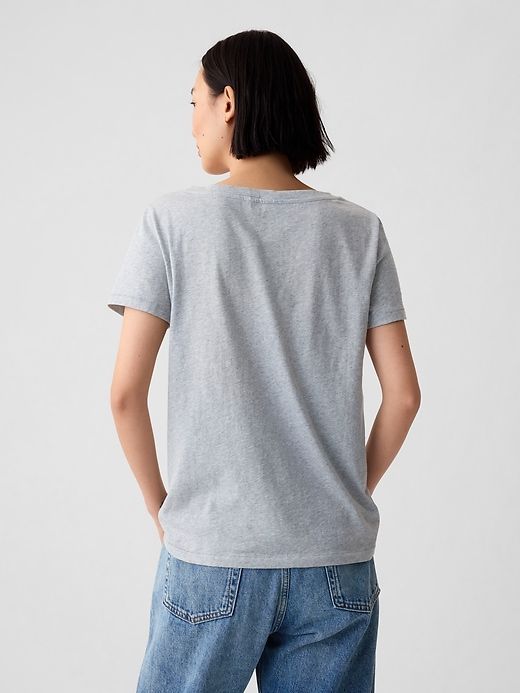 Organic Cotton Vintage V-Neck T-Shirt sold by GAP product image thumbnail 5