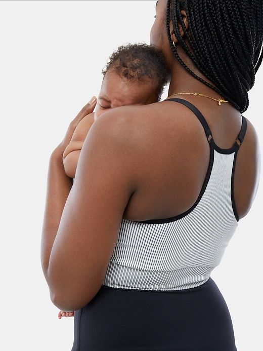 Ingrid and Isabel Seamless Nursing Sports Bra sold by GAP product image thumbnail 4