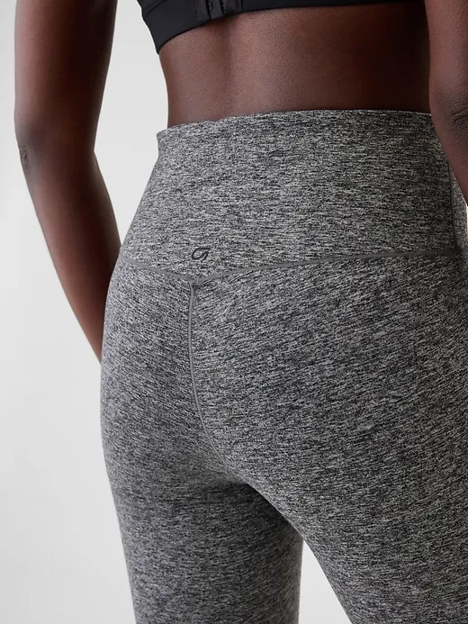 GapFit Lightweight Performance Leggings sold by GAP product image thumbnail 5