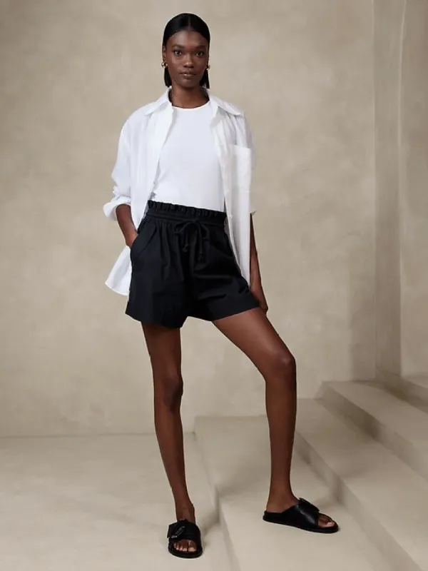 Laurel Poplin Short sold by Banana Republic