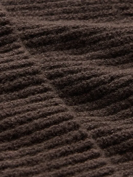 CashSoft Beanie sold by GAP product image thumbnail 2