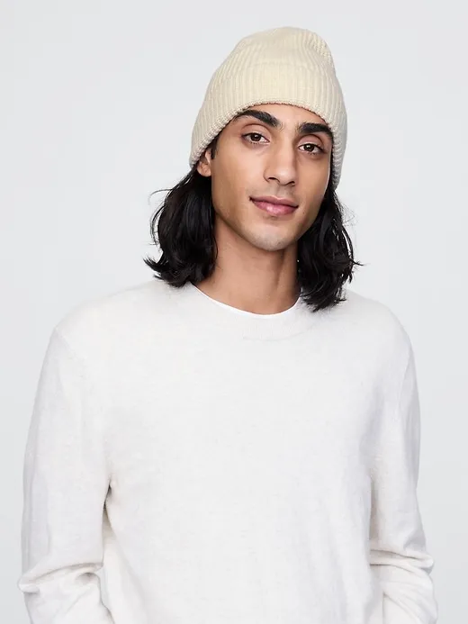CashSoft Beanie sold by GAP product image thumbnail 3