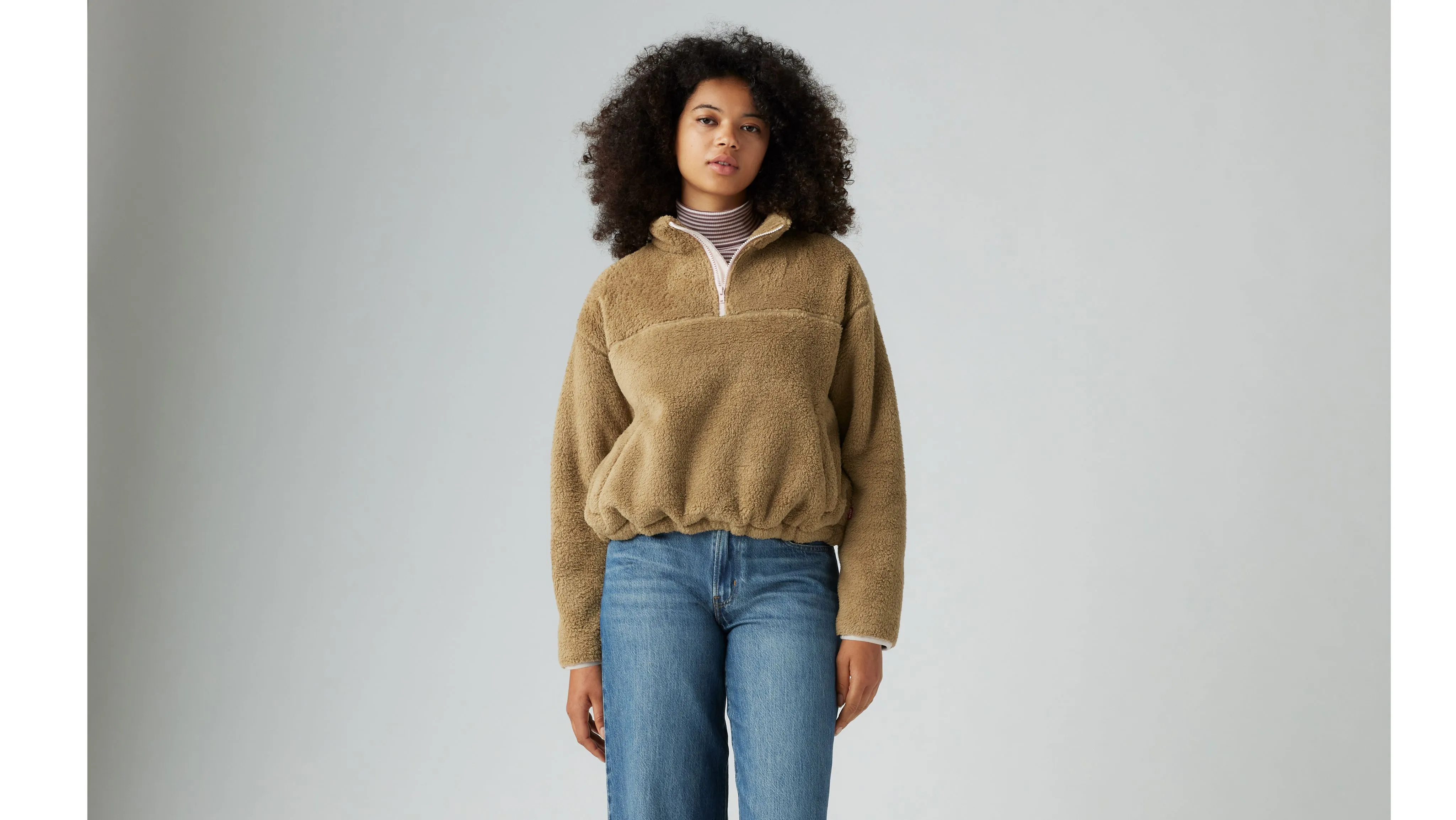 Canyon 1/4 Zip Sweatshirt sold by Levi's product image thumbnail 2