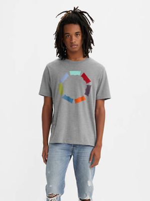 Relaxed Fit Short Sleeve T-Shirt sold by Levi's