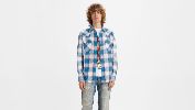 Classic Western Standard Fit Shirt sold by Levi's