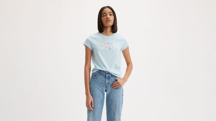 Graphic Authentic T-Shirt sold by Levi's
