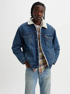 Relaxed Fit Sherpa Trucker Jacket sold by Levi's