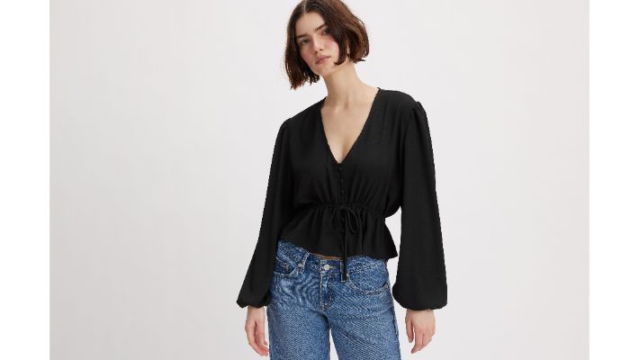 Lisa Long Sleeve Blouse sold by Levi's