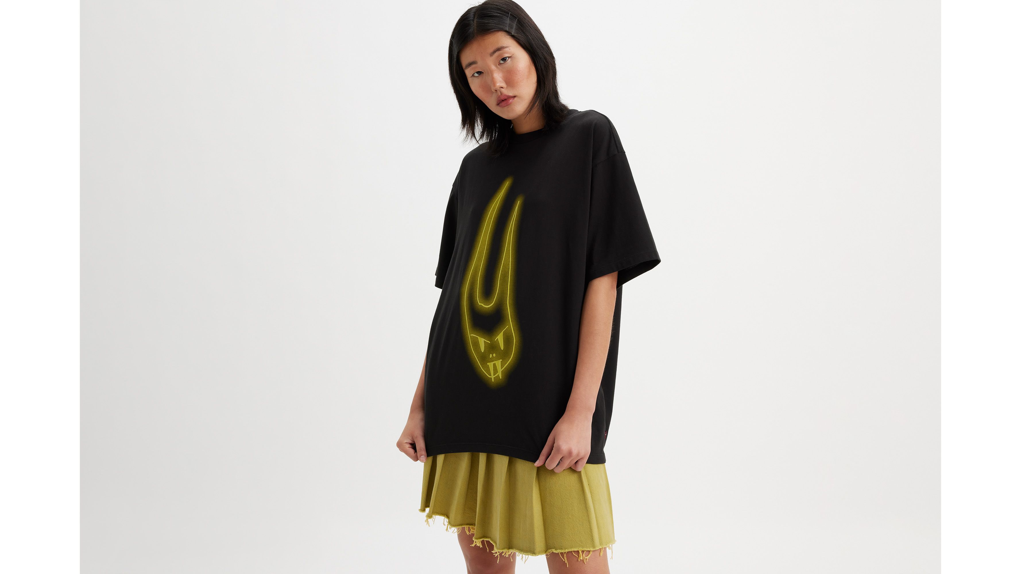 Levi's® x Barbie Ferreira Oversized Bunny Tee sold by Levi's product image thumbnail 3