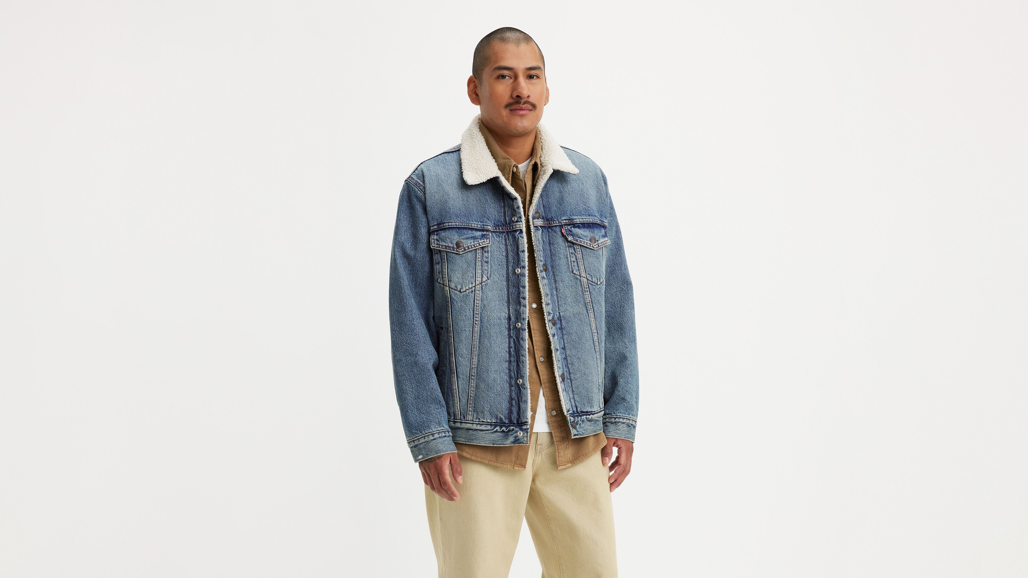 Relaxed Fit Sherpa Trucker Jacket sold by Levi's product image thumbnail 2
