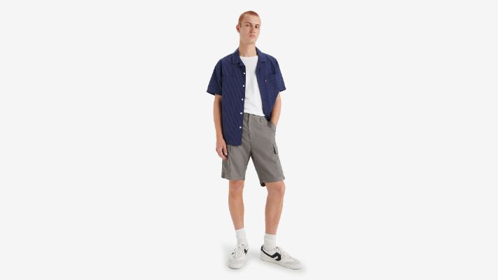 Carrier Cargo 9.5" Men's Shorts sold by Levi's