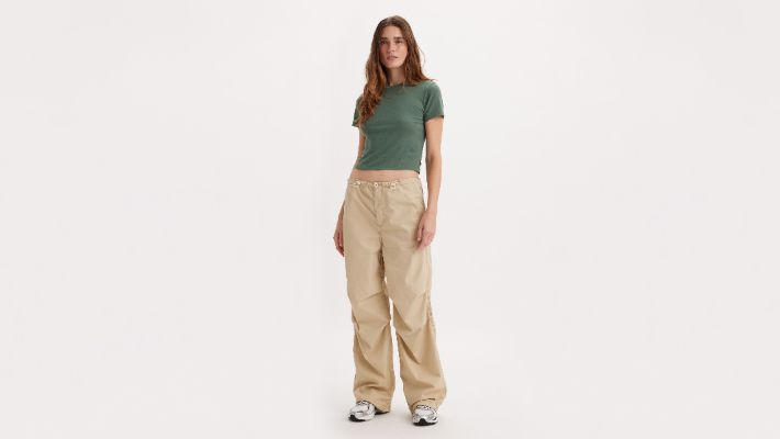 Parachute Women's Pants sold by Levi's