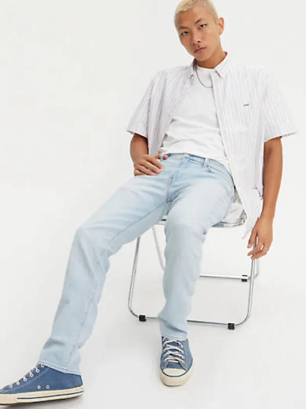 502™ Taper Fit Men's Jeans sold by Levi's