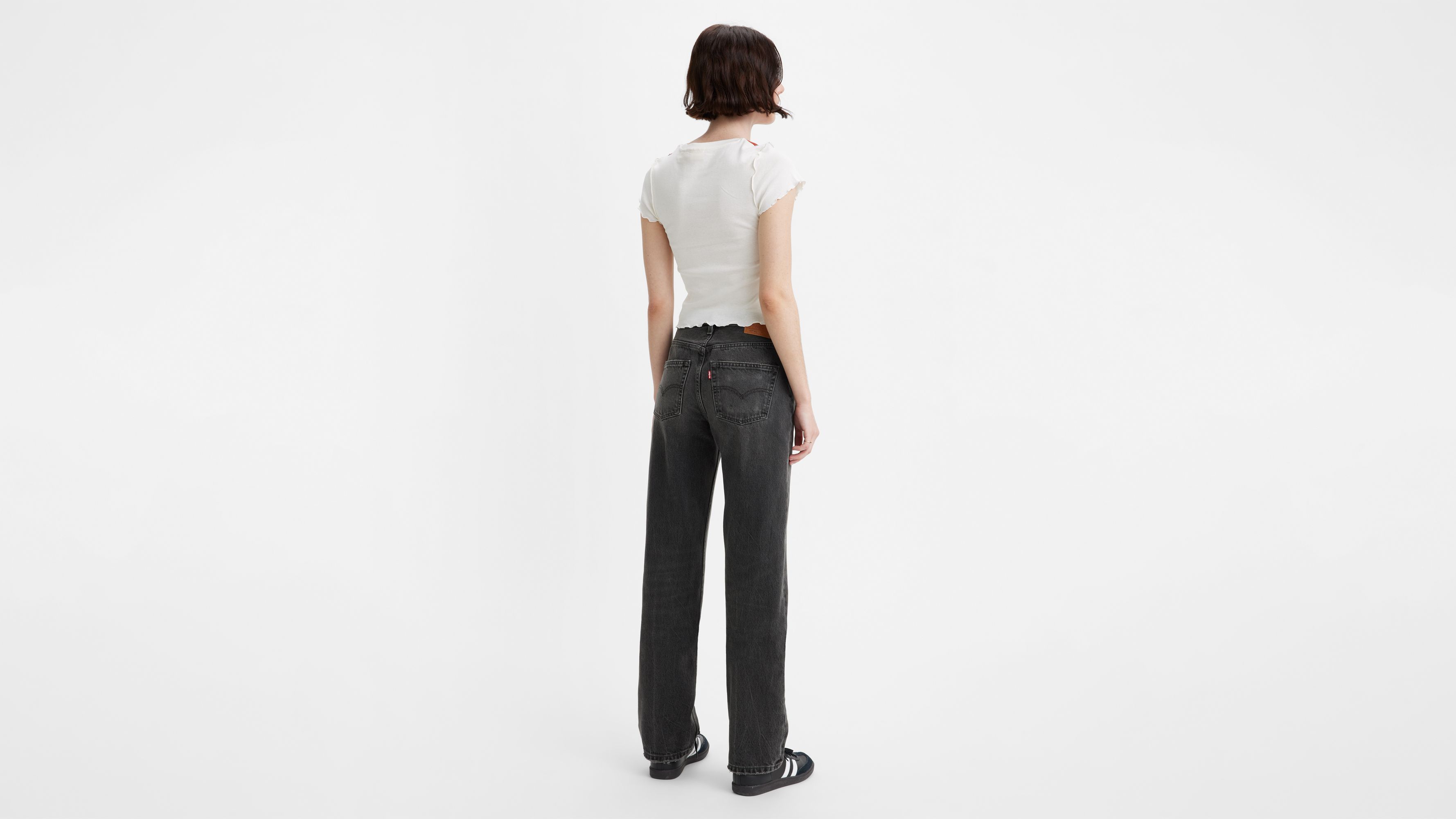 Levi's 501 '90s Women's Jeans 24x30 sold by Levi's product image thumbnail 4