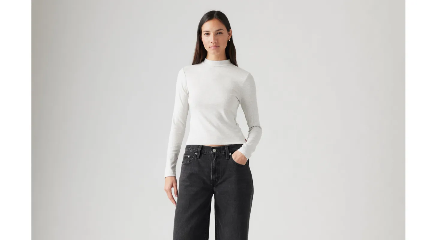 Effortless Long Sleeve T-Shirt sold by Levi's