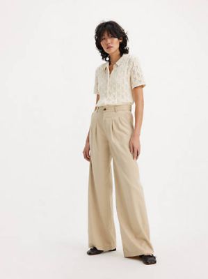 Pleated Wide Leg Women's Trouser Pants sold by Levi's