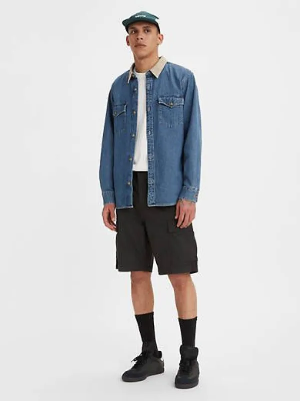 Carrier Cargo 9.5" Men's Shorts sold by Levi's