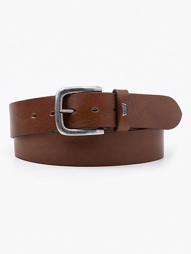Modern Cabazon Metal Belt sold by Levi's