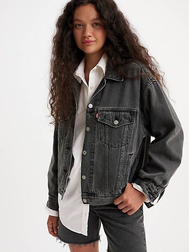 90s Trucker Jacket sold by Levi's