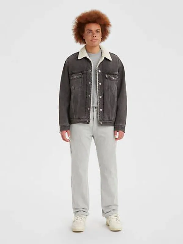 Straight Fit Men's Jeans sold by Levi's