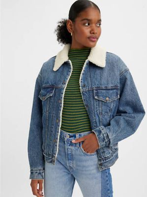 90s Sherpa Trucker Jacket sold by Levi's