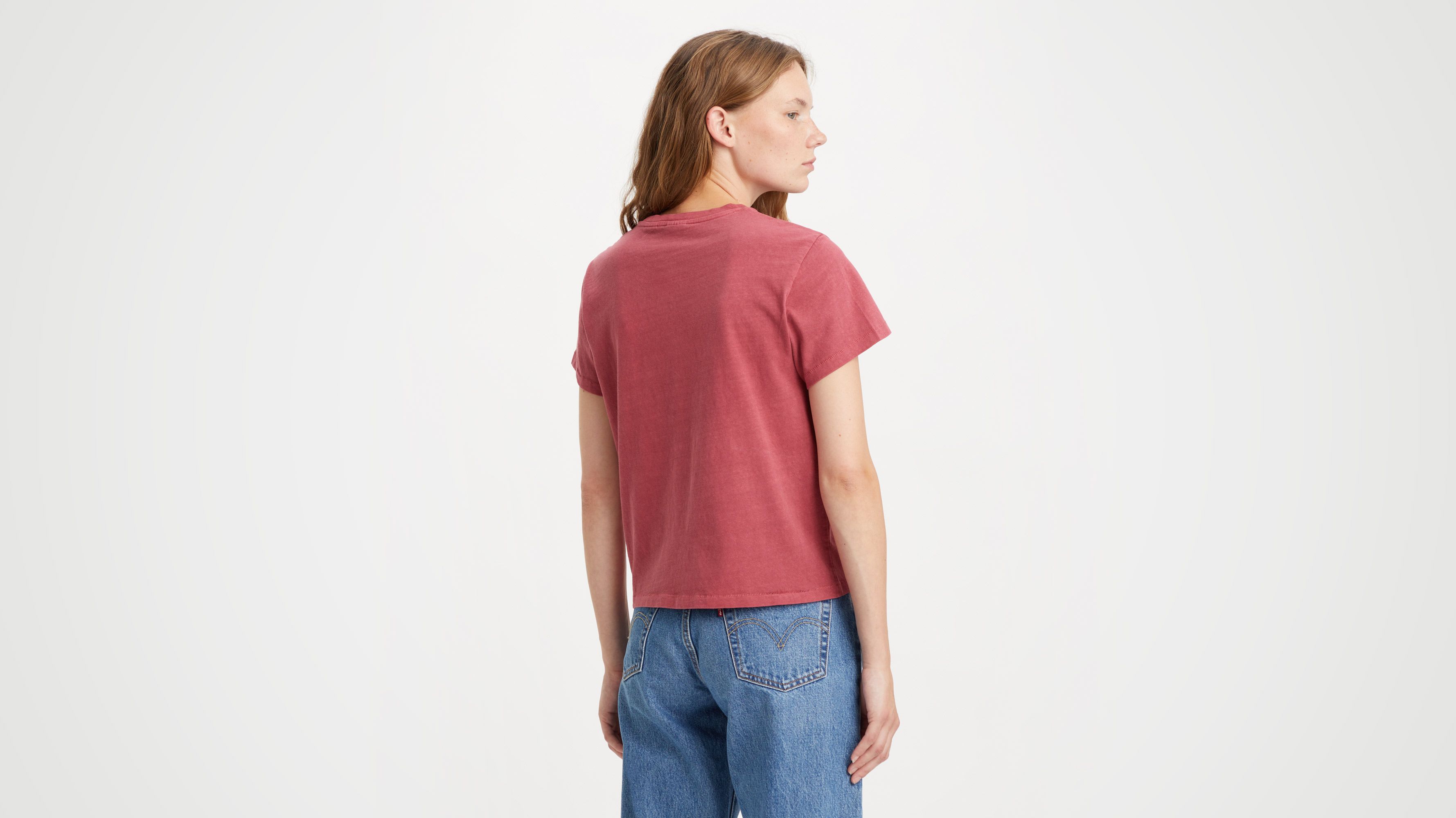 Classic Fit T-Shirt sold by Levi's product image thumbnail 3