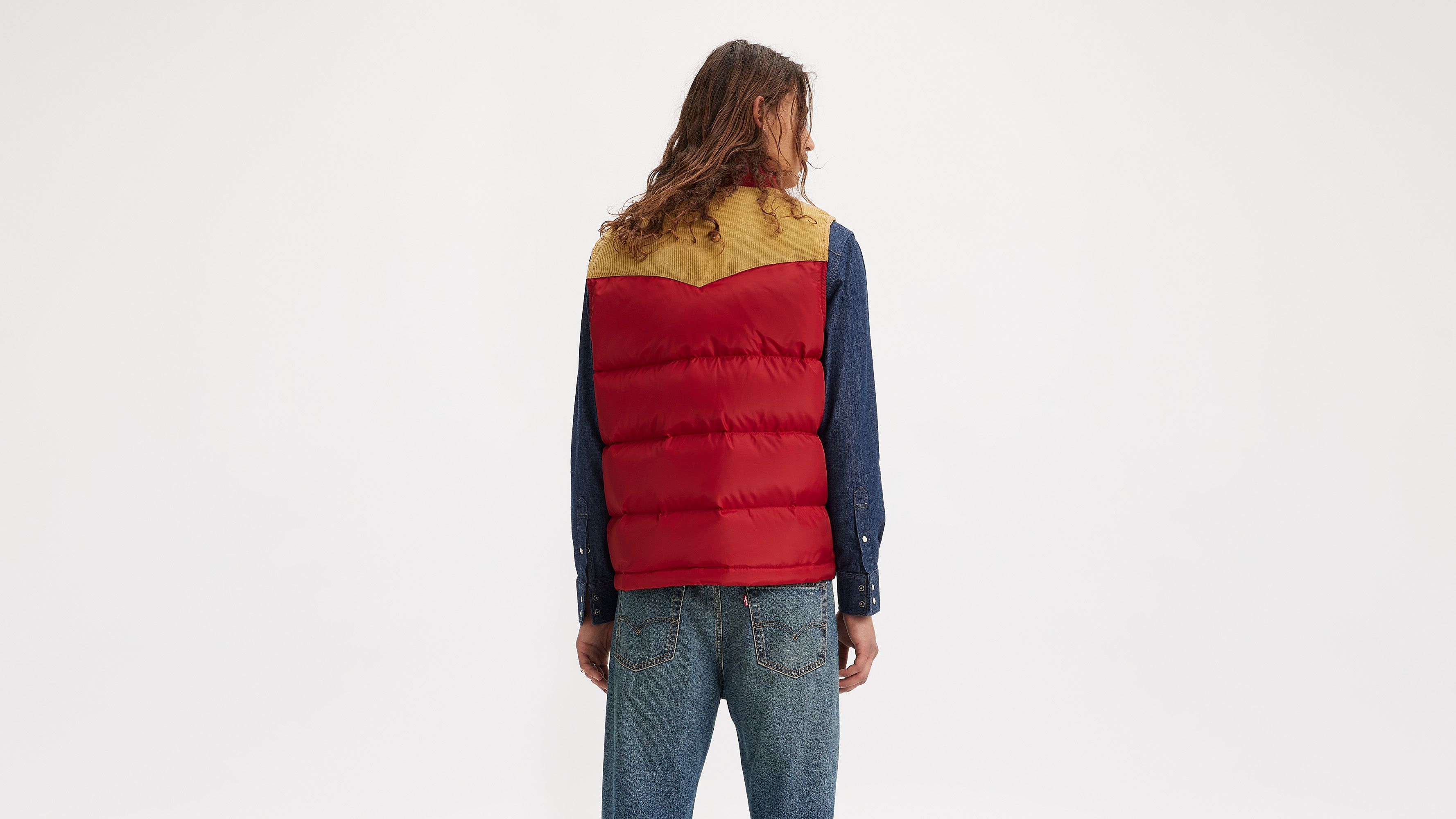 Western Super Puffer Vest sold by Levi's product image thumbnail 3