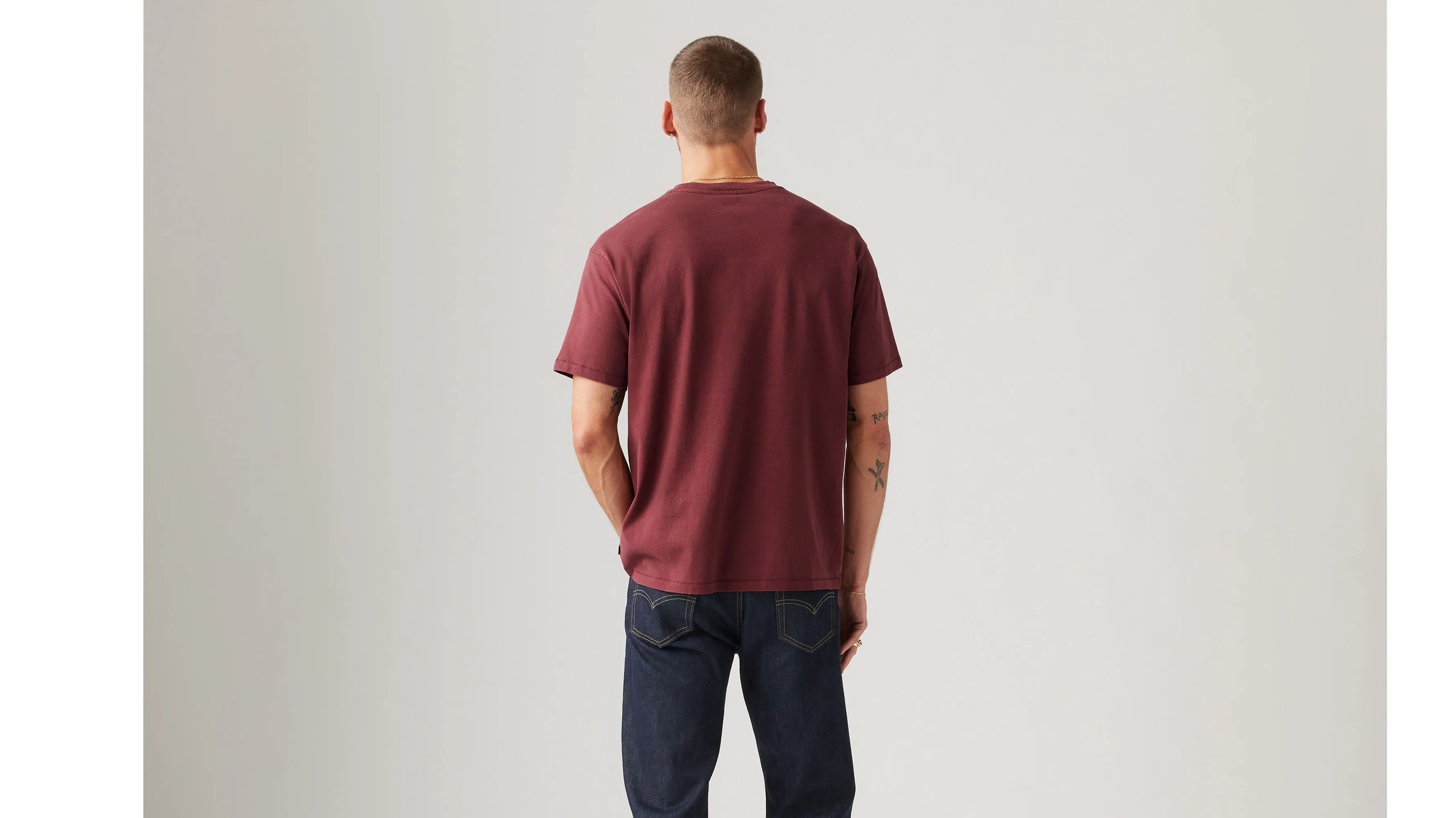 Red Tab™ Vintage T-Shirt sold by Levi's product image thumbnail 3