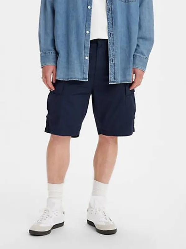 Carrier Cargo 9.5" Men's Shorts sold by Levi's