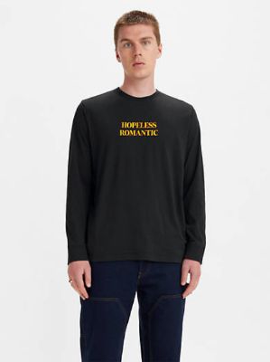 Relaxed Fit Long Sleeve Graphic T-Shirt sold by Levi's