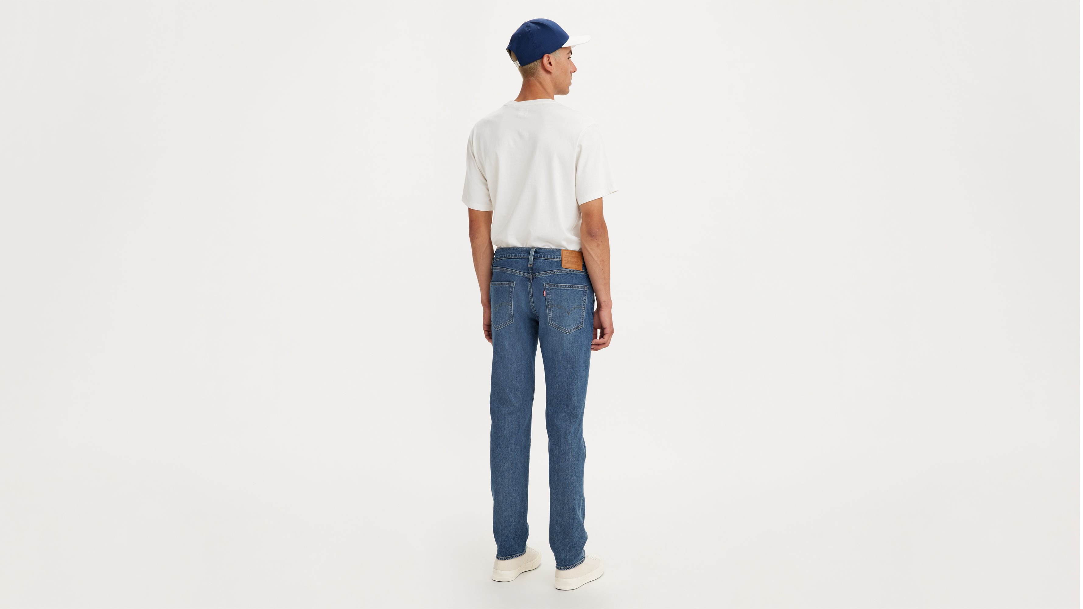 511™ Slim Fit Selvedge Men's Jeans sold by Levi's product image thumbnail 3