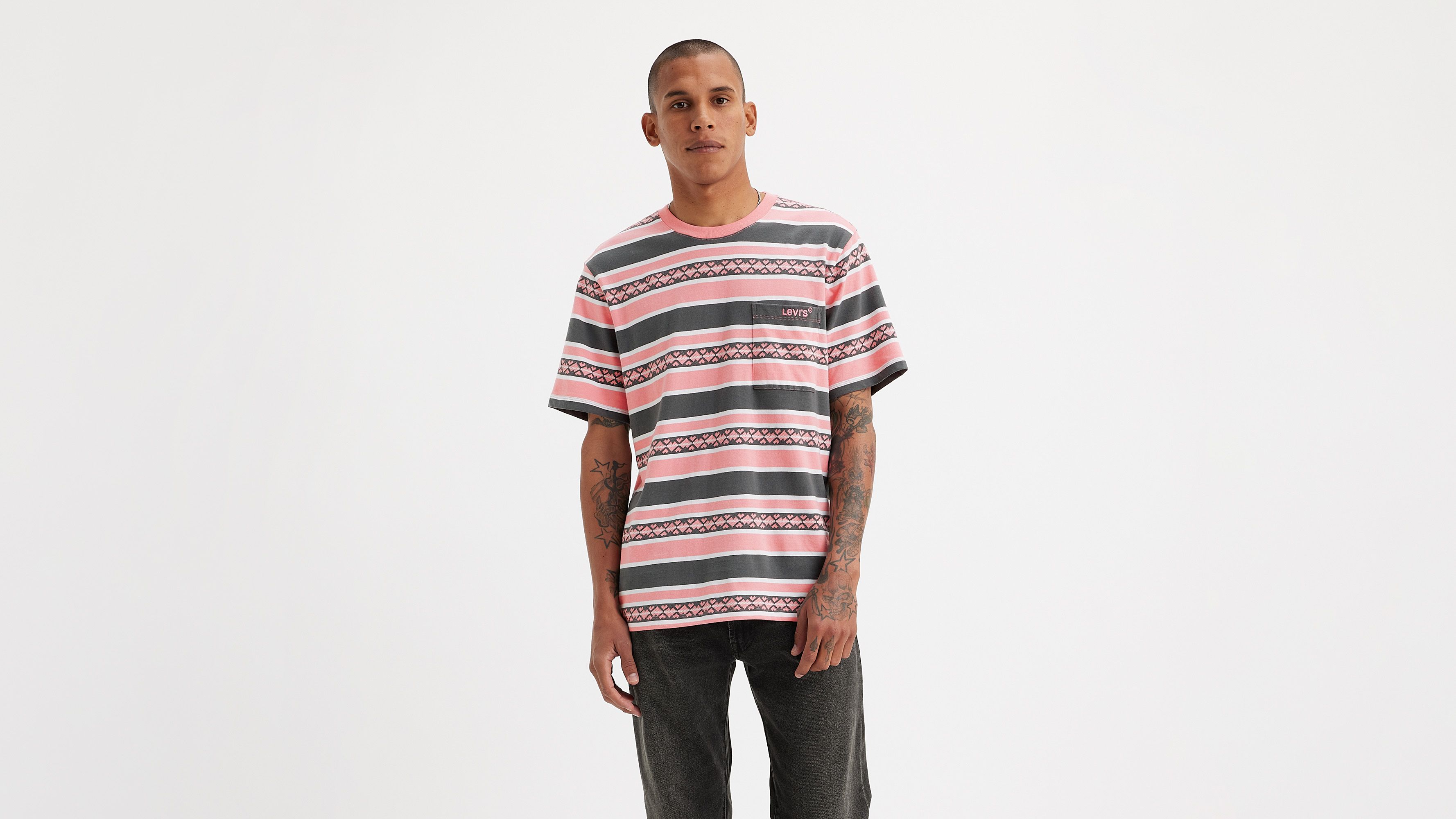 Easy Relaxed Pocket T-Shirt sold by Levi's product image thumbnail 2