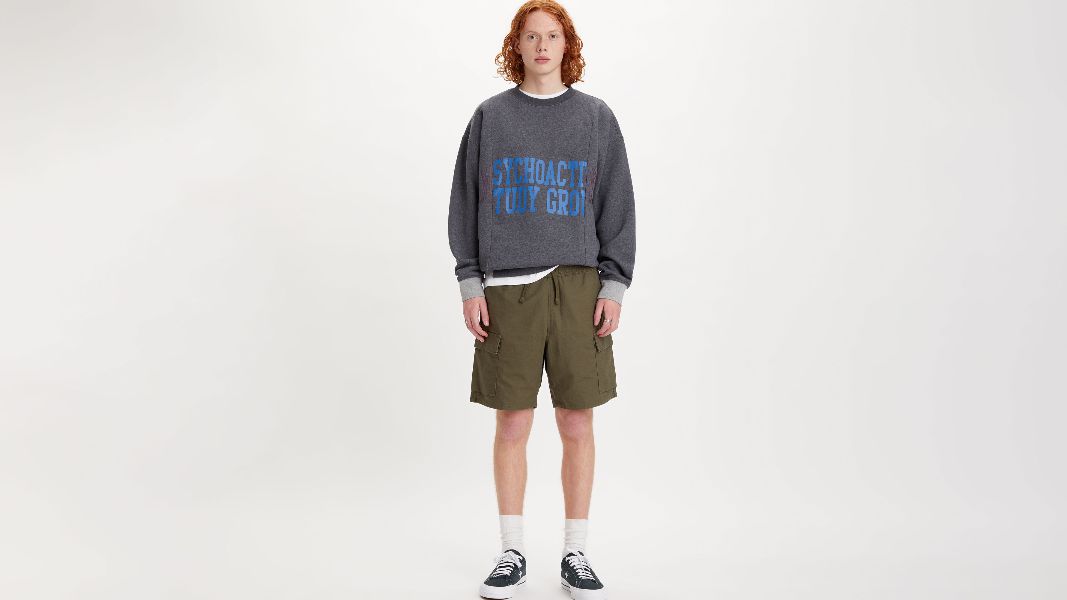Surplus Cargo 8" Men's Shorts sold by Levi's