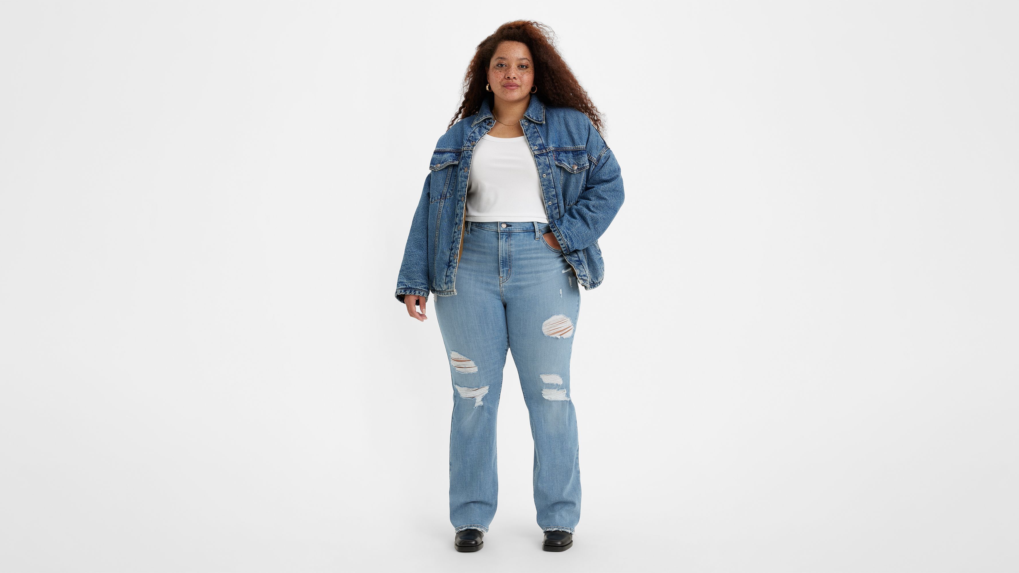 725 High Rise Bootcut Women's Jeans (Plus Size) sold by Levi's product image thumbnail 2