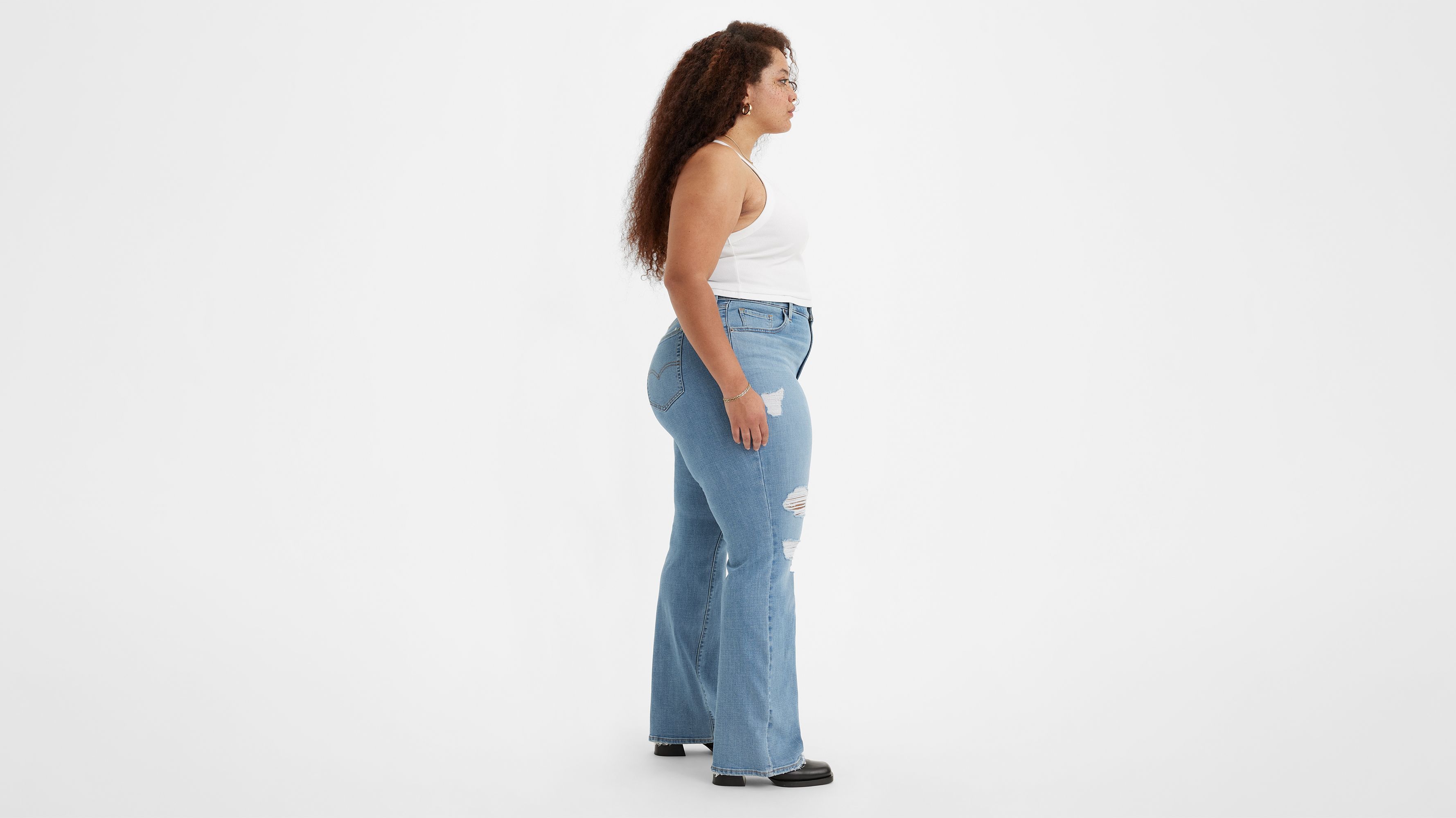 725 High Rise Bootcut Women's Jeans (Plus Size) sold by Levi's product image thumbnail 3