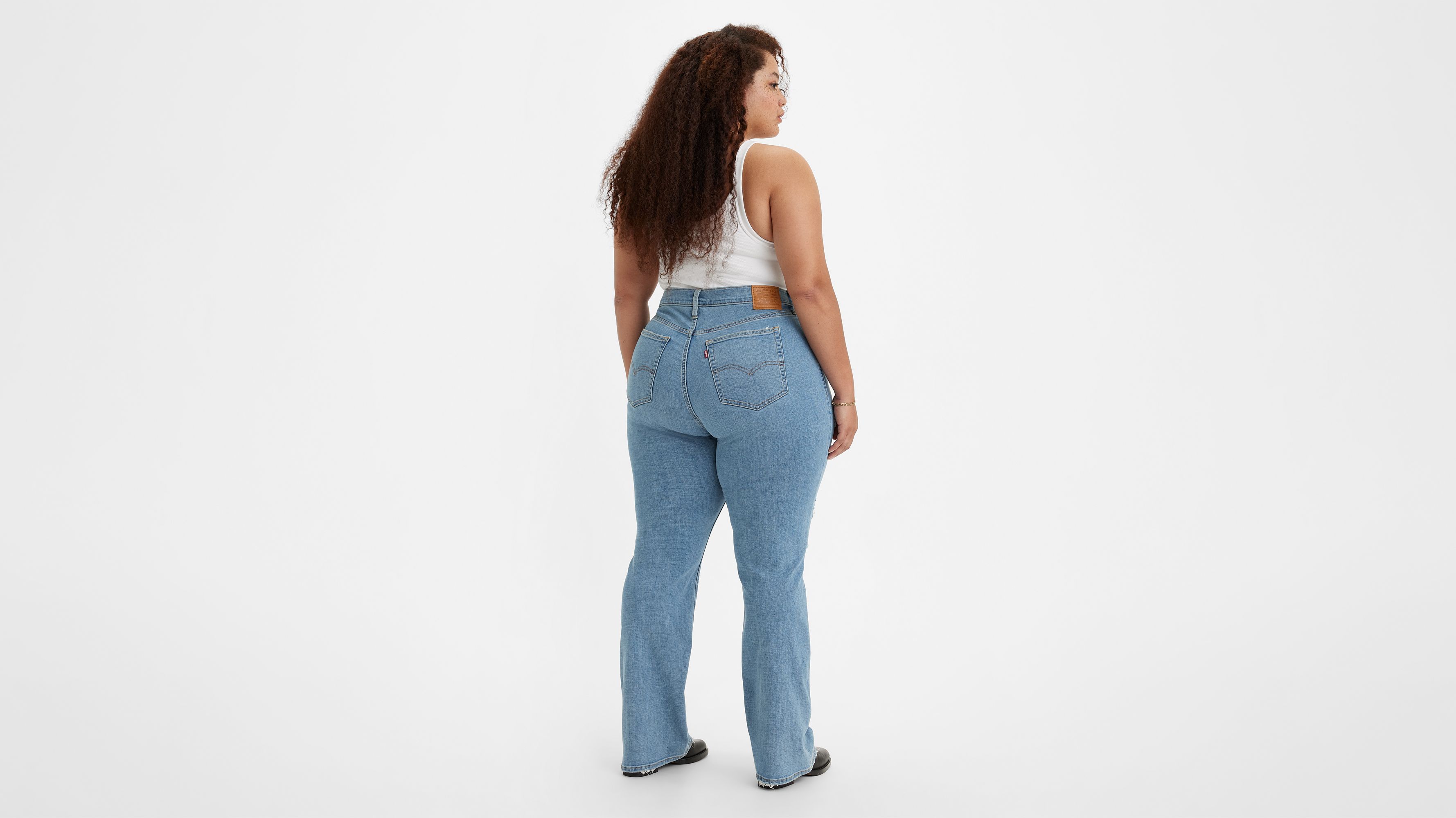 725 High Rise Bootcut Women's Jeans (Plus Size) sold by Levi's product image thumbnail 4