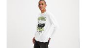 Relaxed Fit Long Sleeve Graphic T-Shirt sold by Levi's
